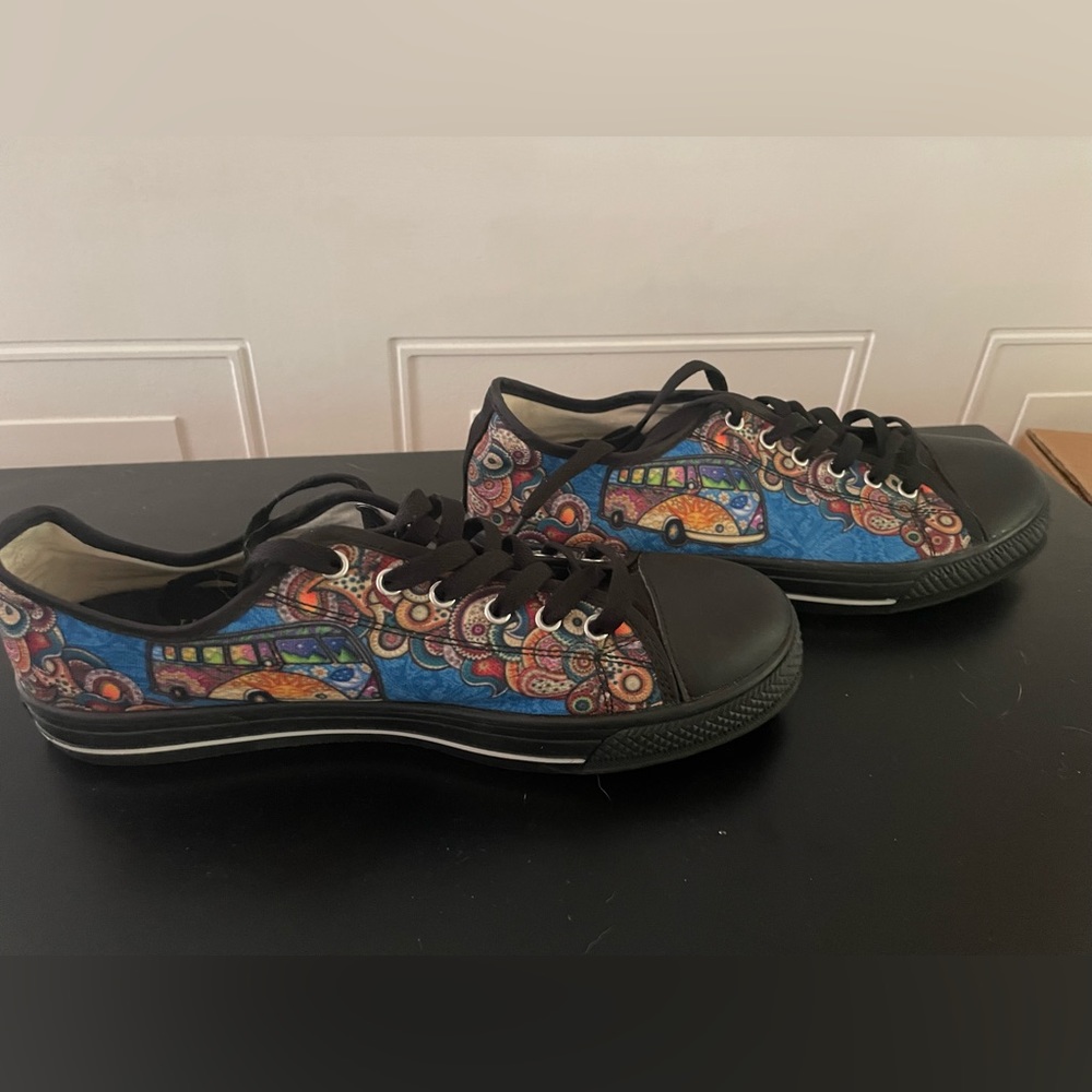 Trippy bus print black unisex sneakers